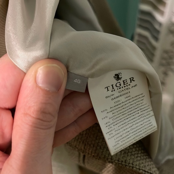 Tiger of Sweden Crop Jacket ‘Cateline’ Shimmery European Size 40 US Large - Picture 7 of 9